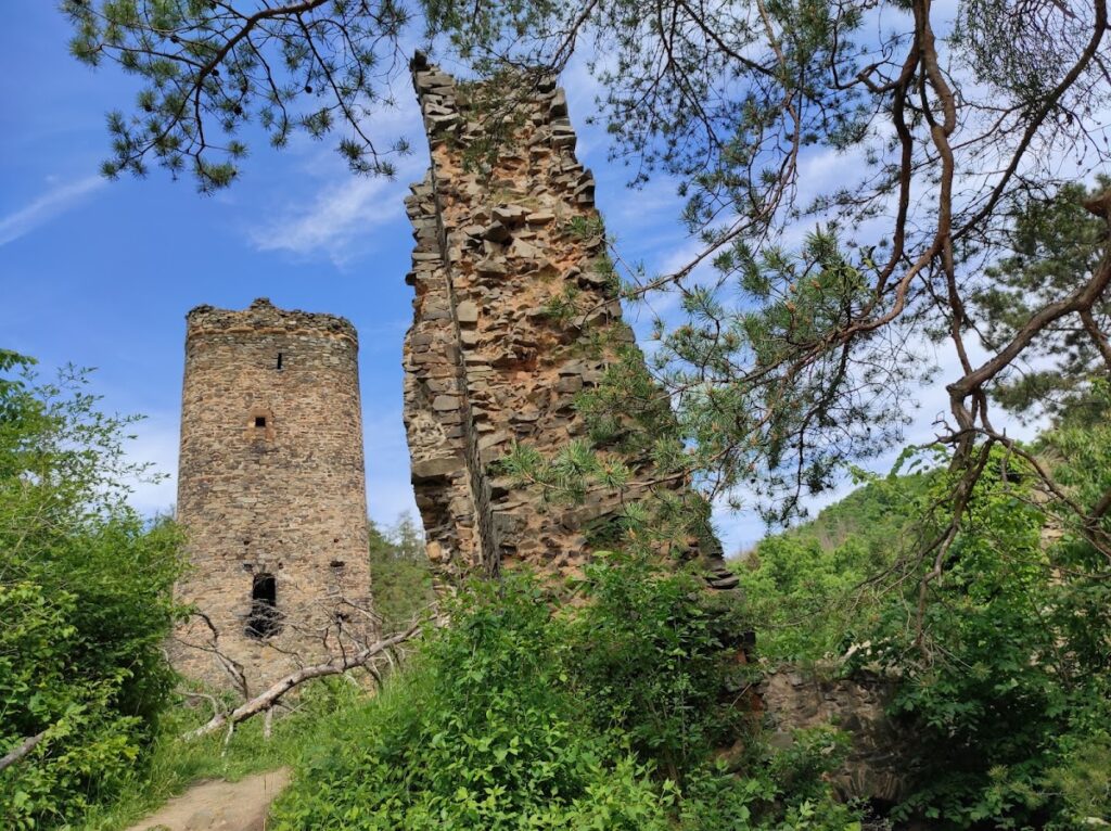 Castle Libštejn: A Medieval Fortress and Noble Residence in Czechia 1 Castle Libštejn