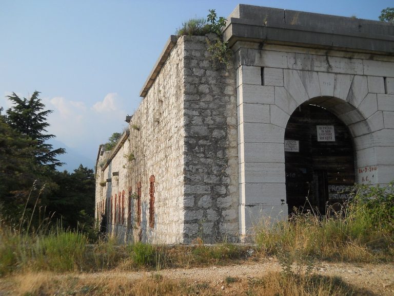 Forte di San Marco: An Italian Frontier Fort in Caprino Veronese