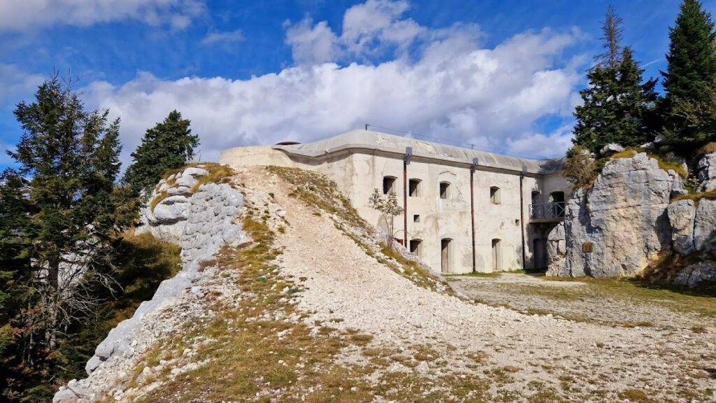 Forte Campolongo: An Italian First World War Fortification 1 Forte Campolongo