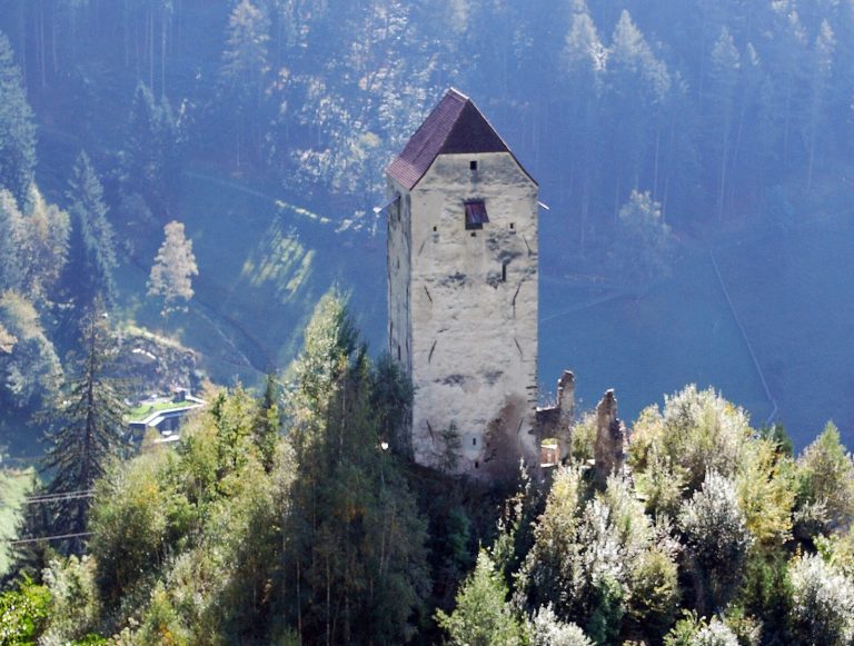 Jaufenburg: A Medieval Hilltop Castle in Italy