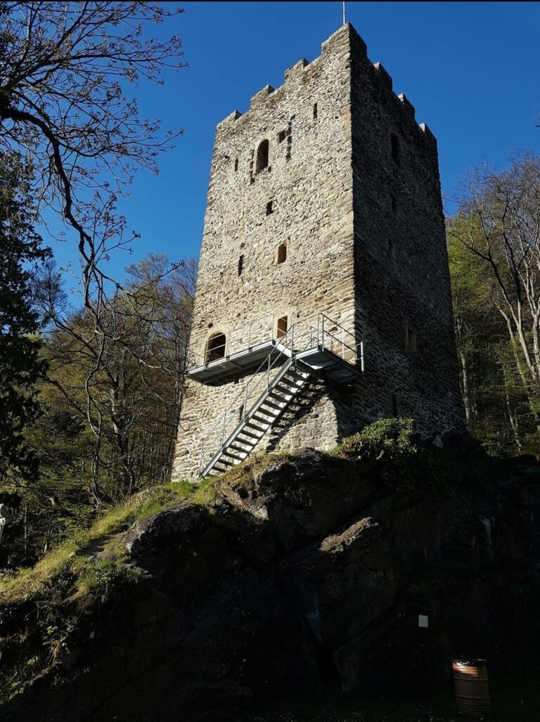 Restiturm: A Medieval Castle Ruin in Switzerland
