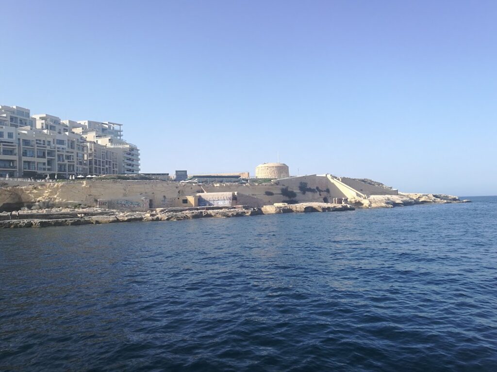 Fort Tigné: An Early Polygonal Harbour Defence in Malta 1 Fort Tigné
