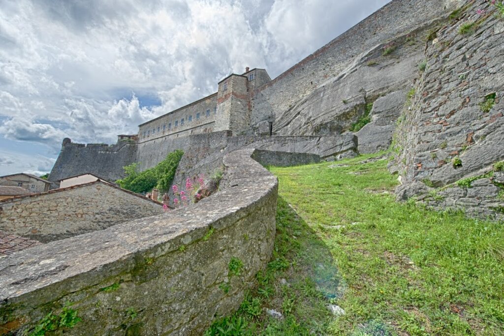 Forte di Gavi: Genoese Fortress and Museum in Italy 2 Forte di Gavi