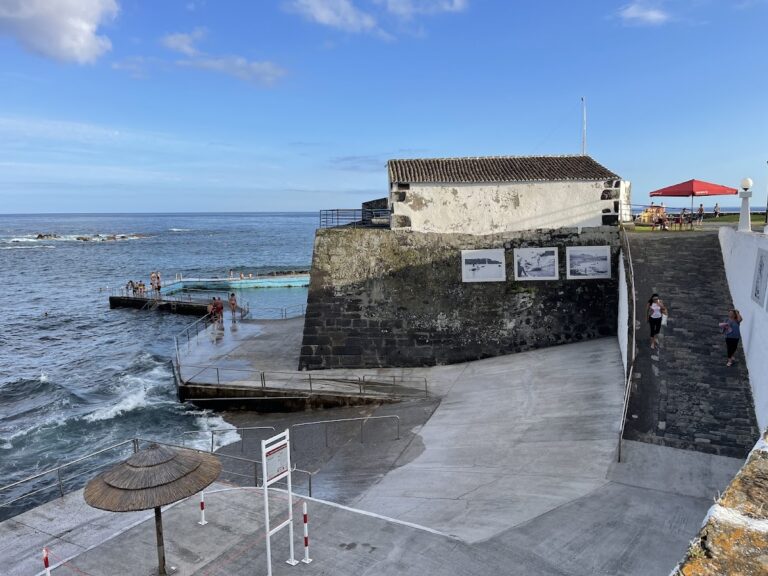 Fort of Negrito: A Sixteenth-Century Coastal Defense Fort in Portugal