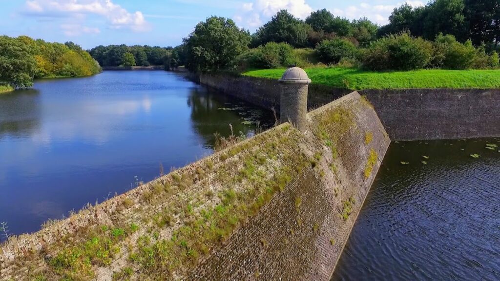 Fort Ronduit: A Dutch Water-Line Fortification at Naarden 2 Fort Ronduit