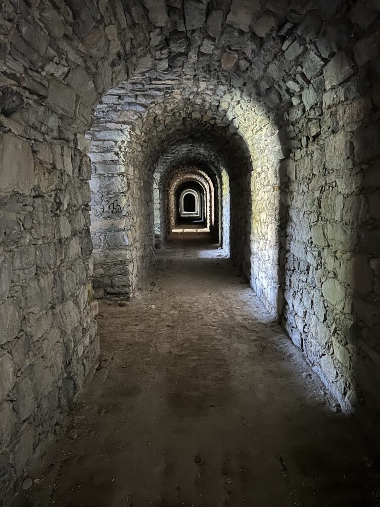 Fort Pianelloni: A Nineteenth-Century Defensive Battery in Italy