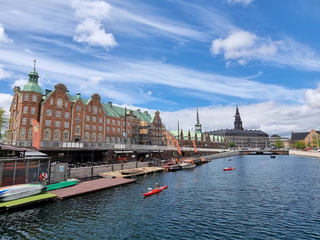 Christiansborg Palace: Denmark’s Parliamentary and Royal Complex 4 Christiansborg Palace