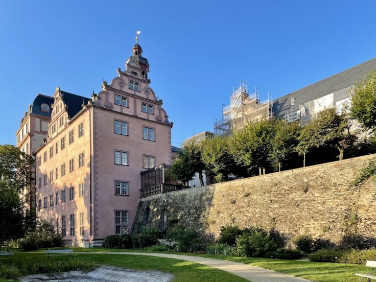 Residential Palace Darmstadt: A Former Hessian Residence and Palace Complex