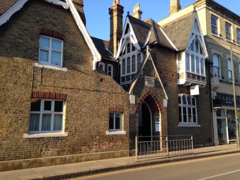 Wimbledon Museum: Museum of the Historic Wimbledon Manor and Parkland