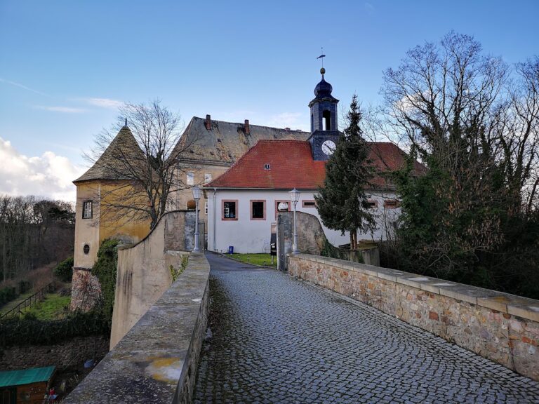 Schloss Mutzschen: A Baroque Castle Complex in Saxony