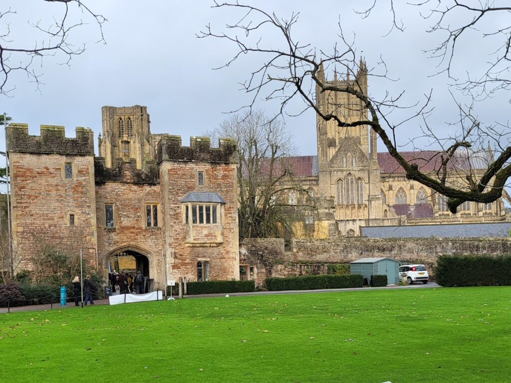 The Bishop’s Palace and Gardens: Medieval Episcopal Residence at Wells 4 The Bishop's Palace and Gardens