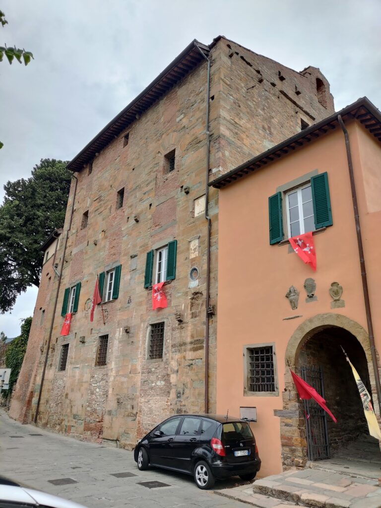 Palazzo Pretorio: Medieval Palace and Vicariate Court in Vicopisano, Italy 2 Palazzo Pretorio