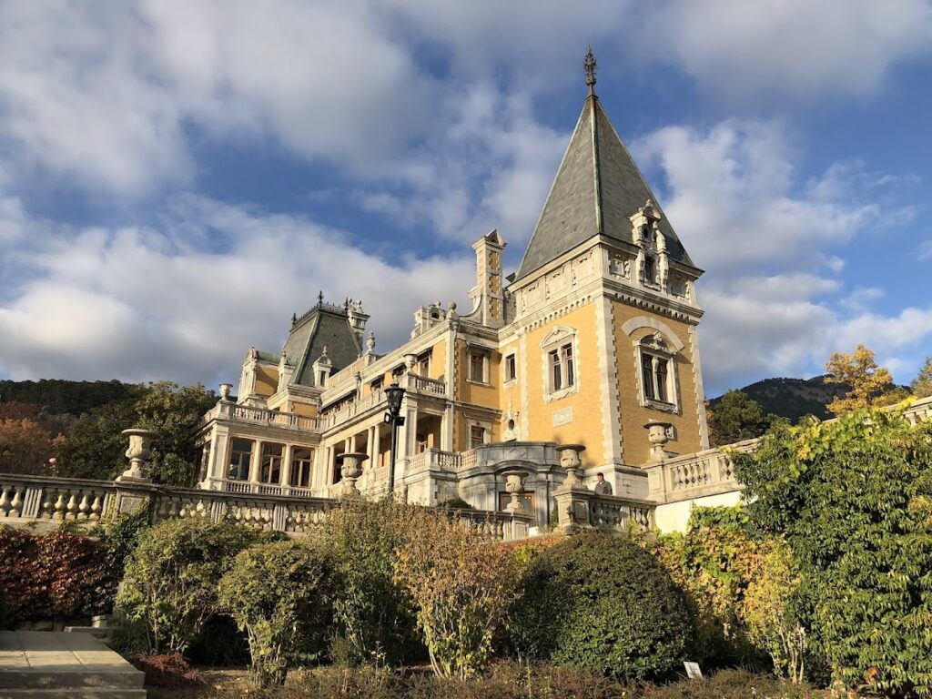 Massandra Palace: An Imperial Retreat on Crimea’s Southern Coast 2 Massandra Palace