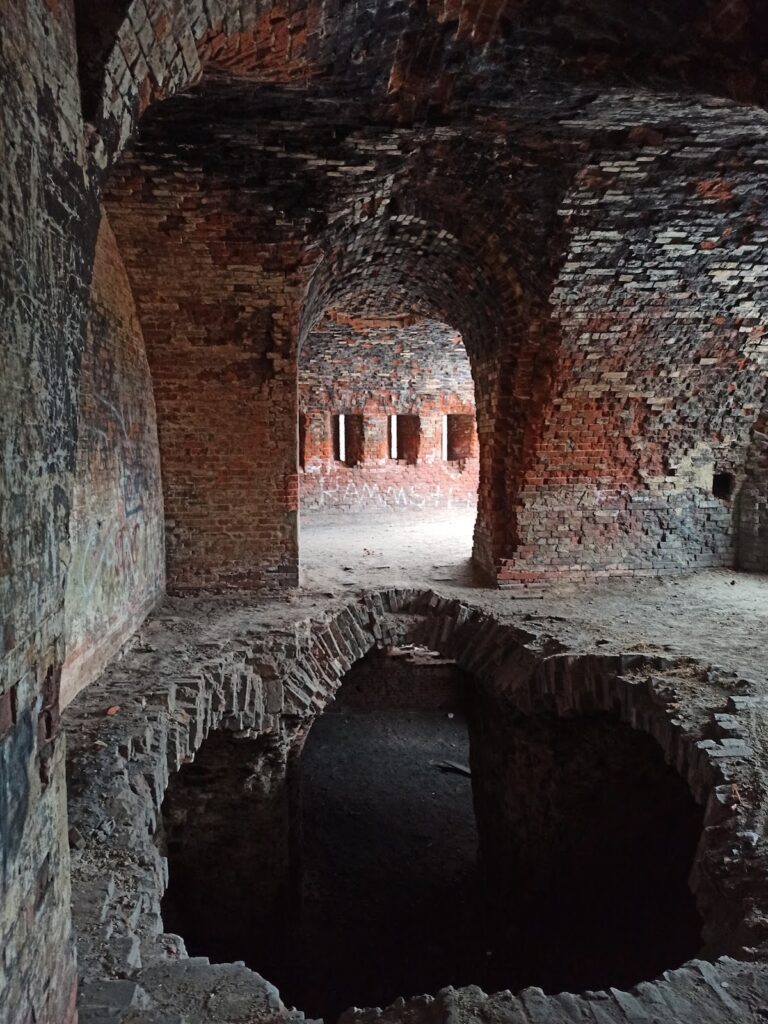 Babruysk Fortress: A Russian Imperial Stronghold in Belarus 3 Babruysk Fortress