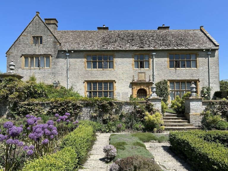 Lytes Cary Manor: A medieval manor house in Somerton (National Trust)