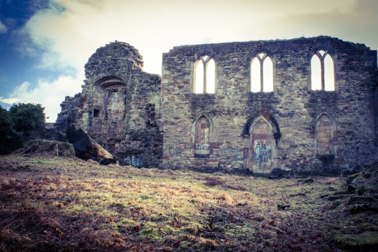 Kerelaw Castle: A Medieval and Renaissance Castle in Stevenston