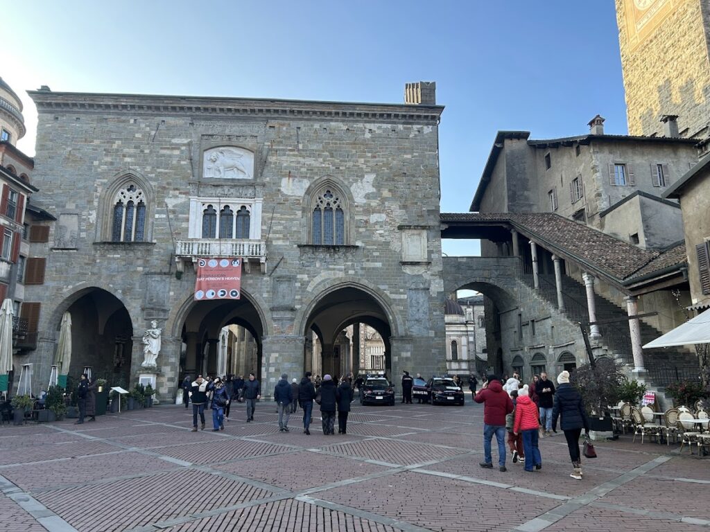 Palazzo della Ragione: Bergamo’s Medieval Communal Palace and Seat of Justice 1 Palazzo della Ragione
