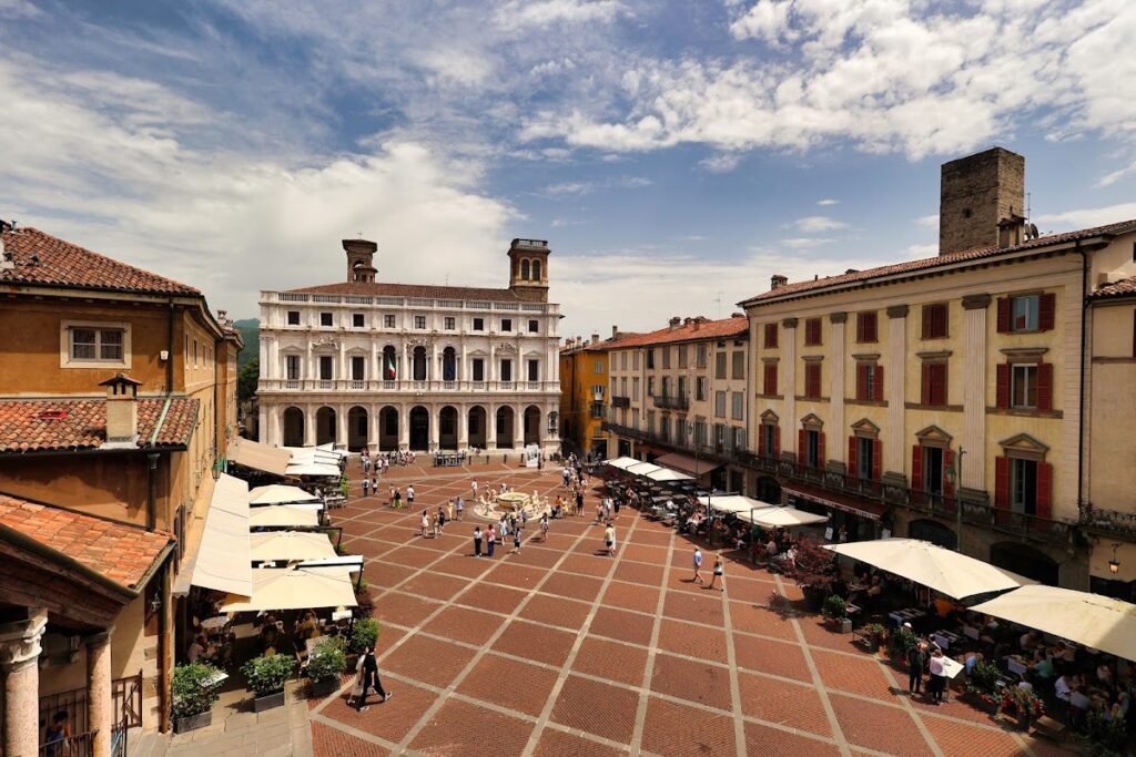 Palazzo della Ragione: Bergamo’s Medieval Communal Palace and Seat of Justice 2 Palazzo della Ragione