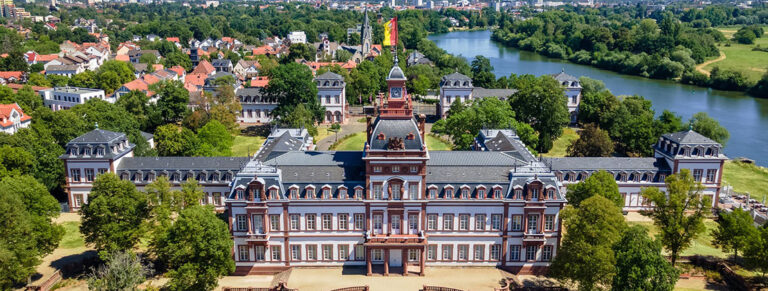 Philippsruhe Castle: A Baroque Palace and Cultural Landmark in Hanau, Germany