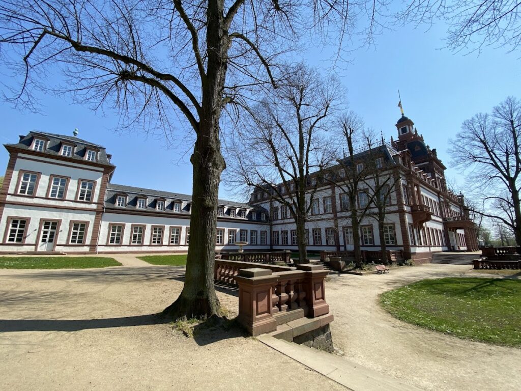 Philippsruhe Castle: A Baroque Palace and Cultural Landmark in Hanau, Germany 4 Philippsruhe Castle