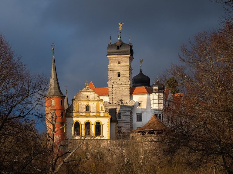 Schloss Schwarzenberg: Ancestral Seat and Renaissance Palace in Germany