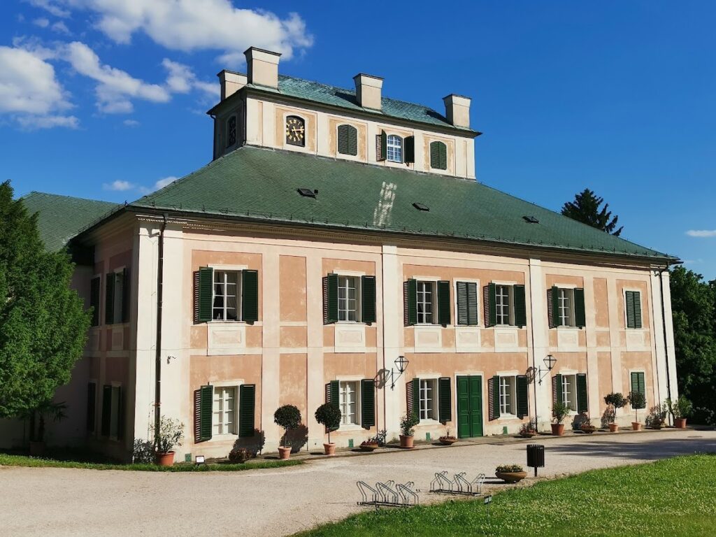 Ratibořice: A Baroque Château and Cultural Landscape in Czechia 1 Ratibořice