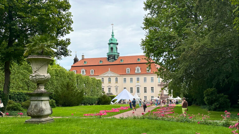 Lichtenwalde Castle: A Medieval Stronghold and Baroque Palace in Germany