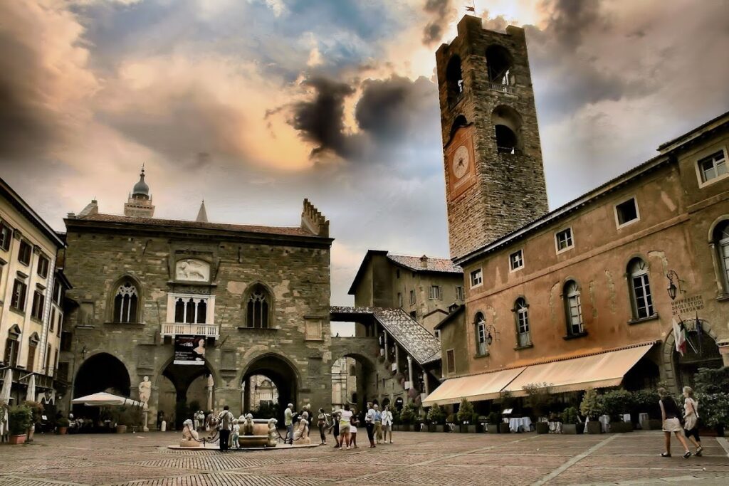 Palazzo del Podestà: Bergamo’s Medieval Civic and Judicial Palace 2 Palazzo del Podestà