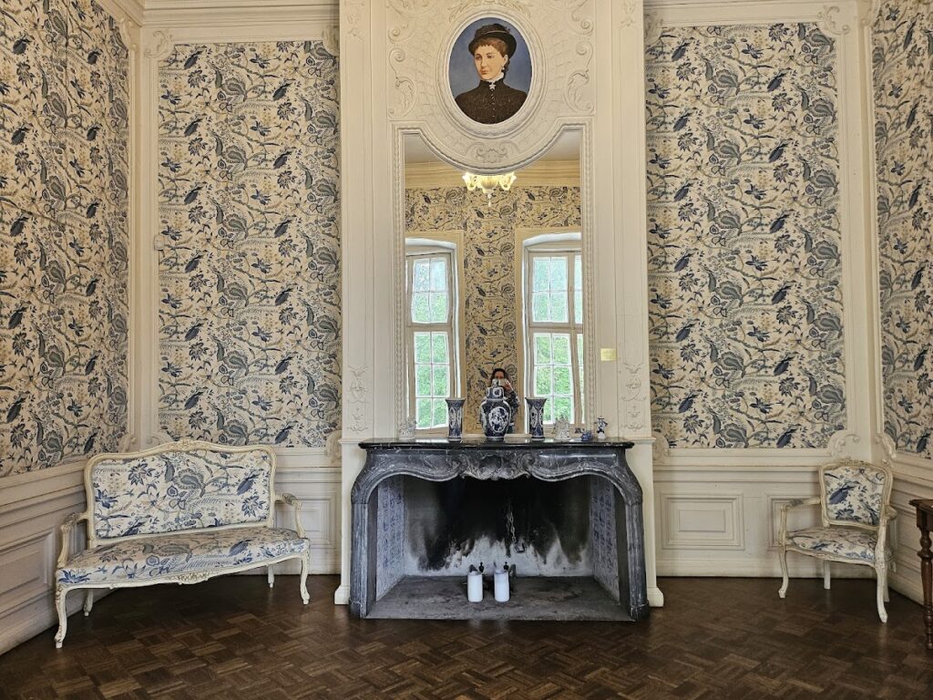 Alatskivi Castle: A Neo-Gothic Manor House in Estonia 4 Alatskivi Castle