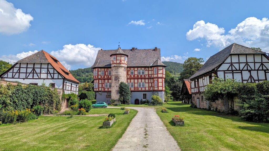 Rittergut Werleshausen: A Medieval Knightly Estate in Germany 2 Rittergut Werleshausen