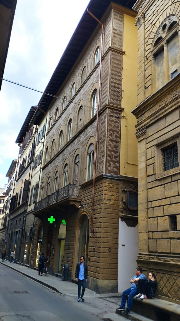 Palazzo Rucellai: A Renaissance Urban Palace in Florence 3 Palazzo Rucellai