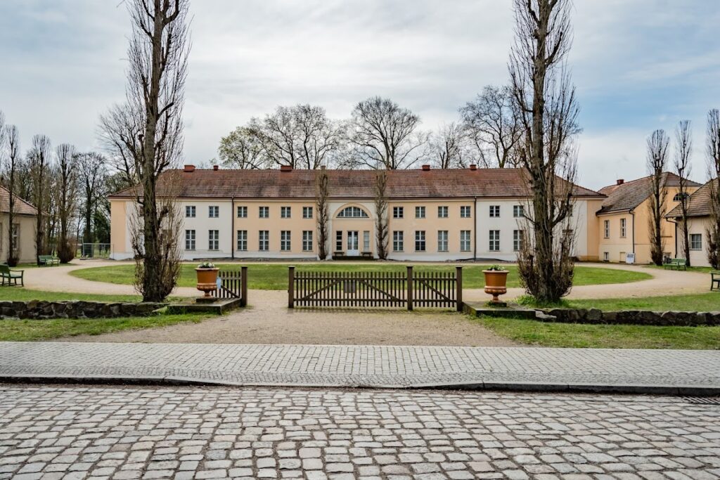 Paretz Palace: A Neoclassical Royal Country Residence in Germany 1 Paretz Palace