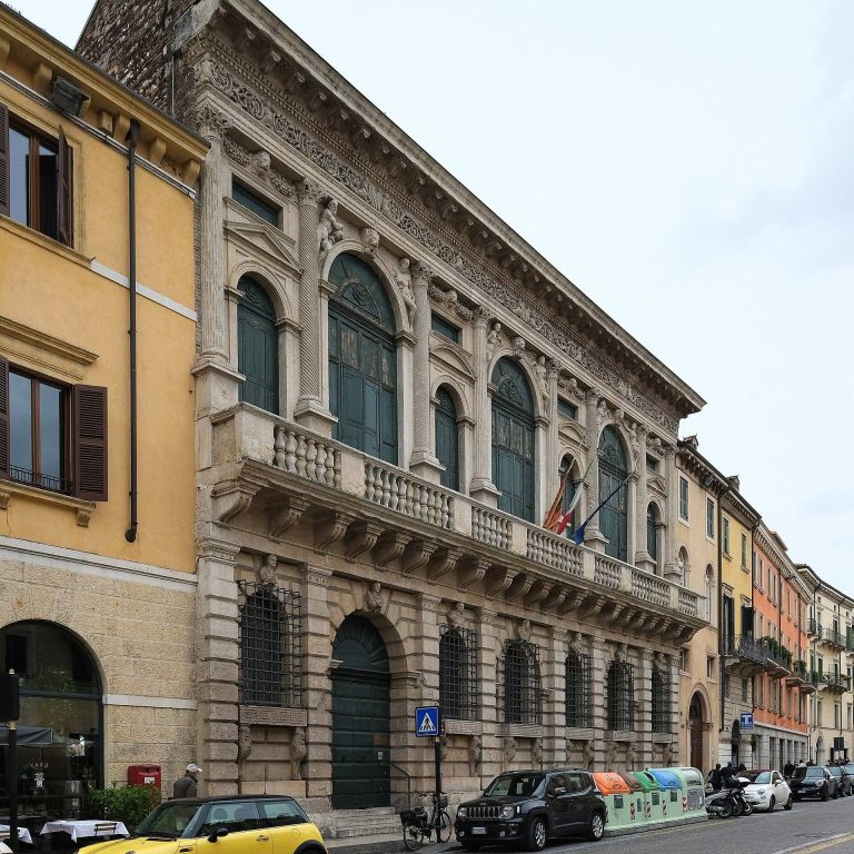 Bevilacqua Palace: A Renaissance Palace in Verona