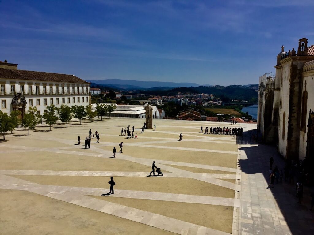 Paços da Universidade ou Paços das Escolas