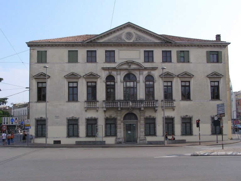 Palazzo Cavalli alle Porte Contarine: A Renaissance Palace and University Museum in Padua