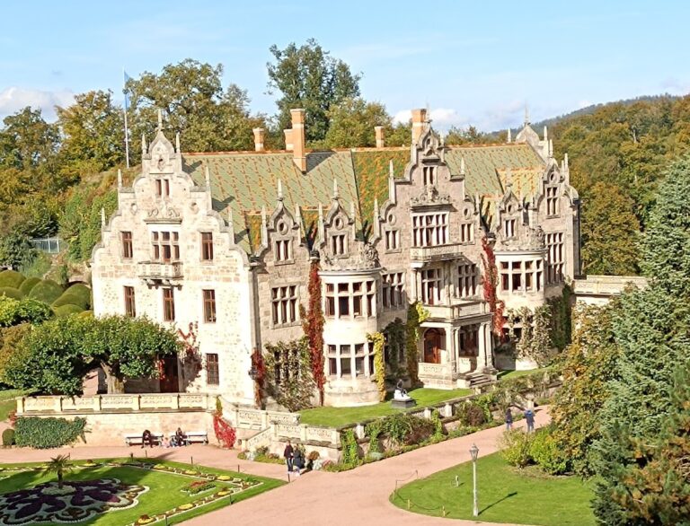 Altenstein Palace: A Ducal Summer Residence in Germany