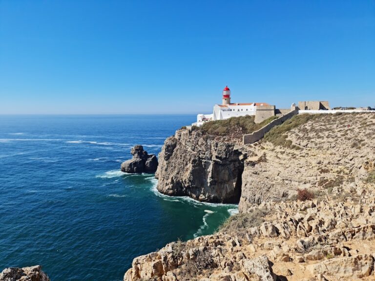 Fortaleza de São Vicente: A Coastal Bastion Fortification in Portugal
