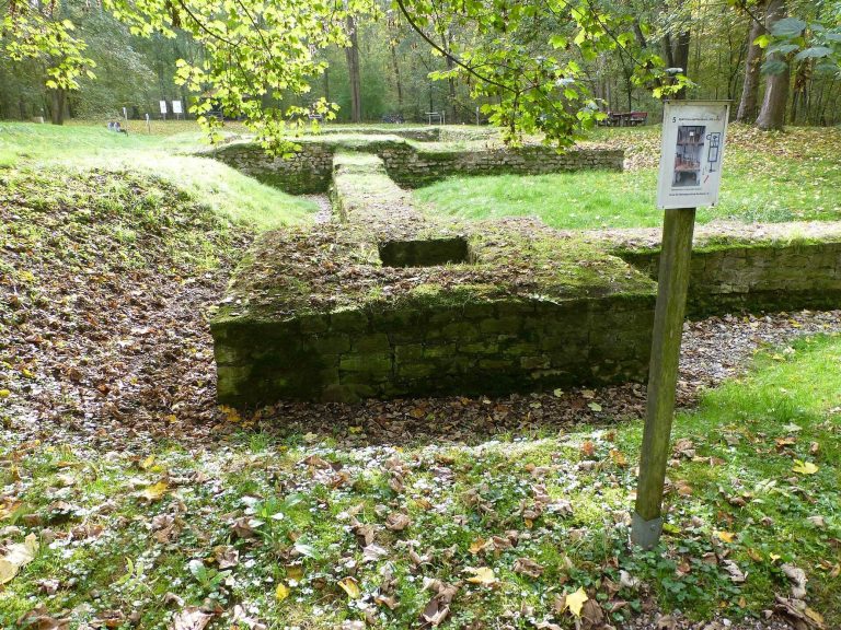 Burg Zullenstein: A Roman River Fortification and Medieval Castle in Germany