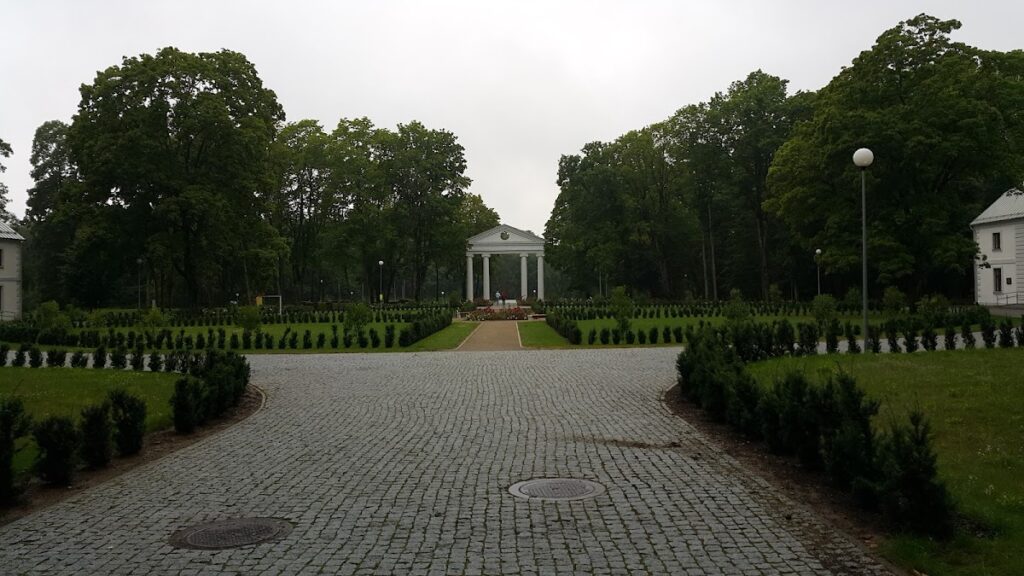 Jurbarkas Manor: A Historic Estate in Lithuania 4 Jurbarkas Manor