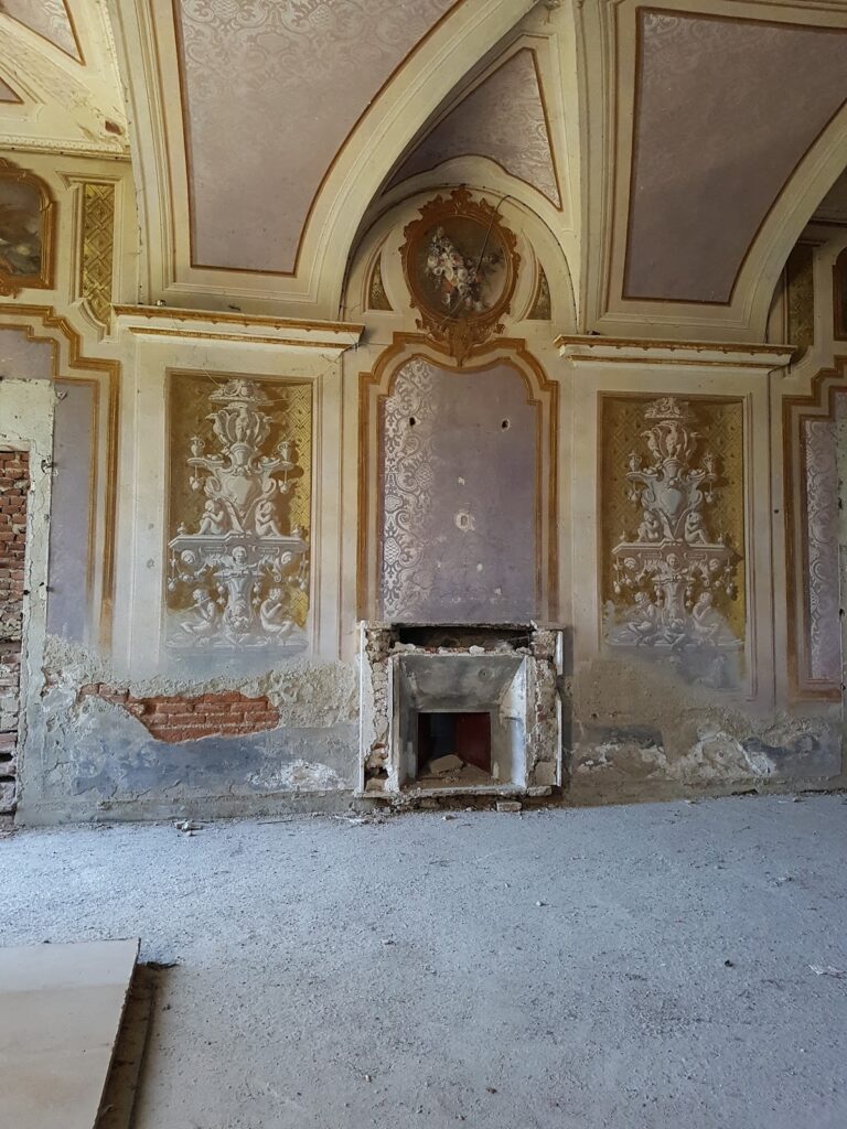 Leri Cavour: A Historic Agricultural Estate in Italy