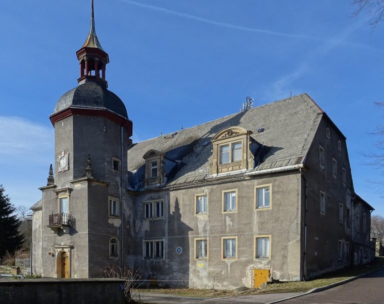 Schloss Naundorf (Dippoldiswalde): A Saxon Manor Estate and Castle Complex