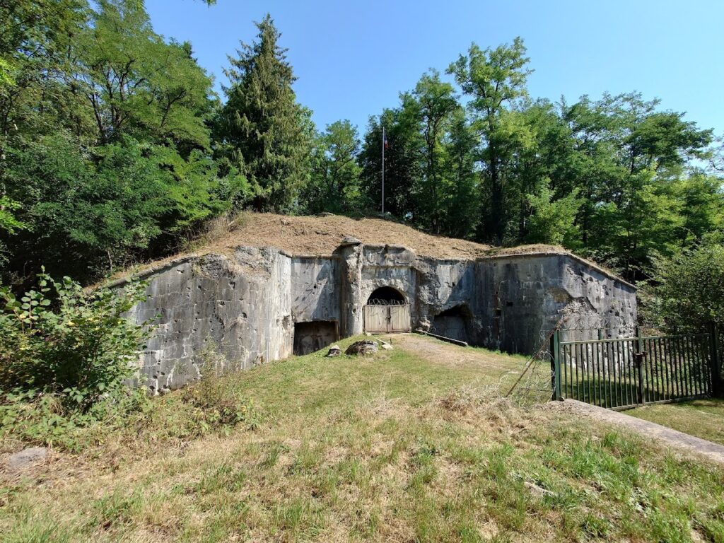 Fort de Manonviller: A French Stopping Fort in the Séré de Rivières System 1 Fort de Manonviller