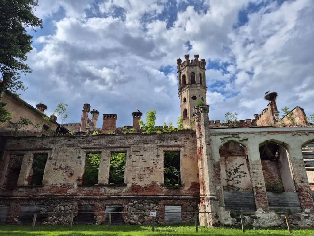 Odziena Manor House: A Neo-Gothic Estate Complex in Latvia 2 Odziena manor house