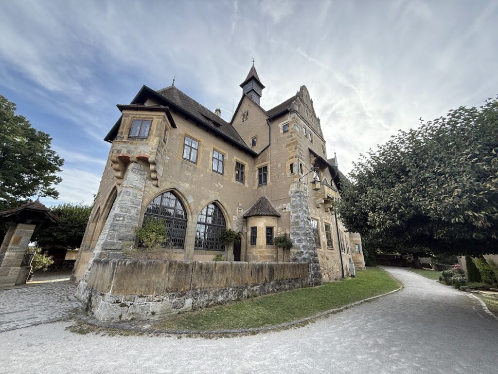 Altenburg: A Medieval Hilltop Castle in Bamberg, Germany 1 Burg
