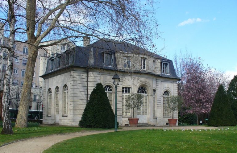 Château de Bagnolet: A French Princely Pleasure Residence