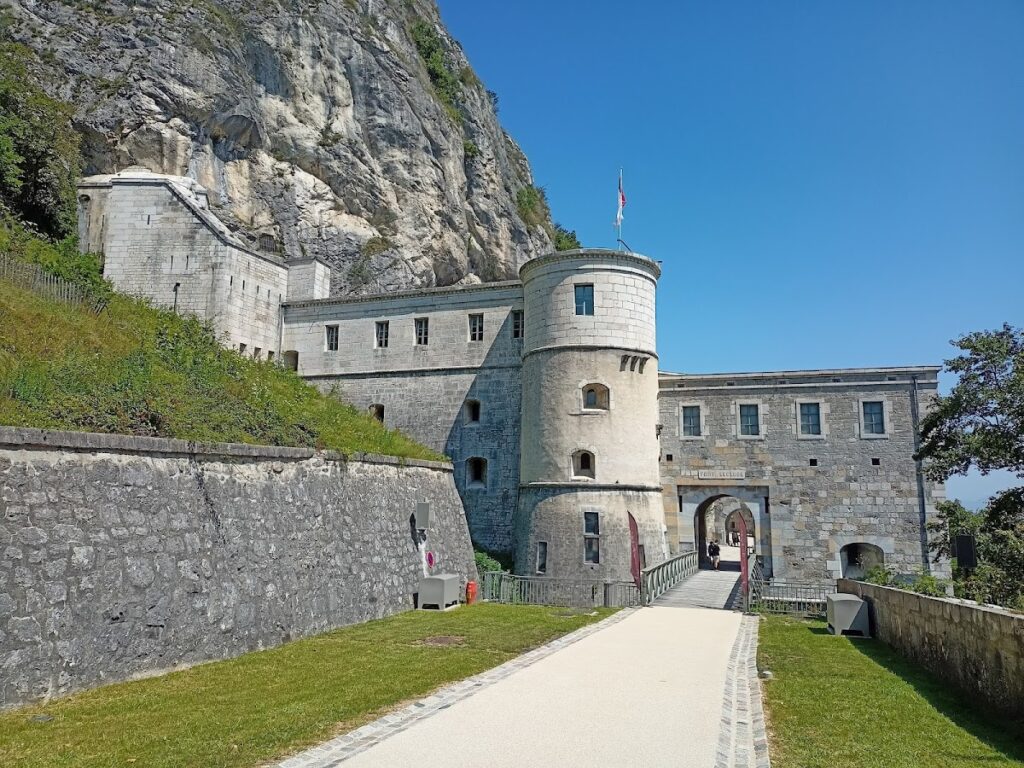 Fort l'Écluse: A French Frontier Fortress in the Rhône Defile 3 Fort l'Écluse