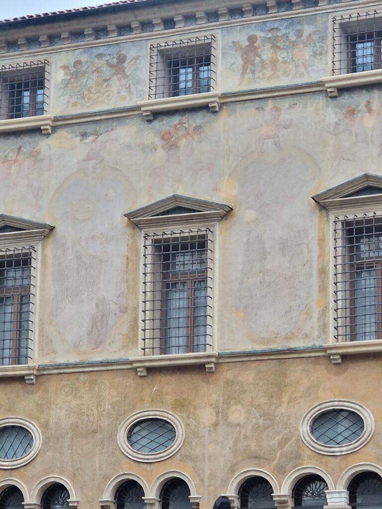 Palazzo del Monte di Pietà: A Charitable Lending Complex in Vicenza 2 Palazzo del Monte di Pietà