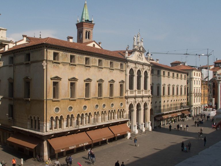 Palazzo del Monte di Pietà: A Charitable Lending Complex in Vicenza