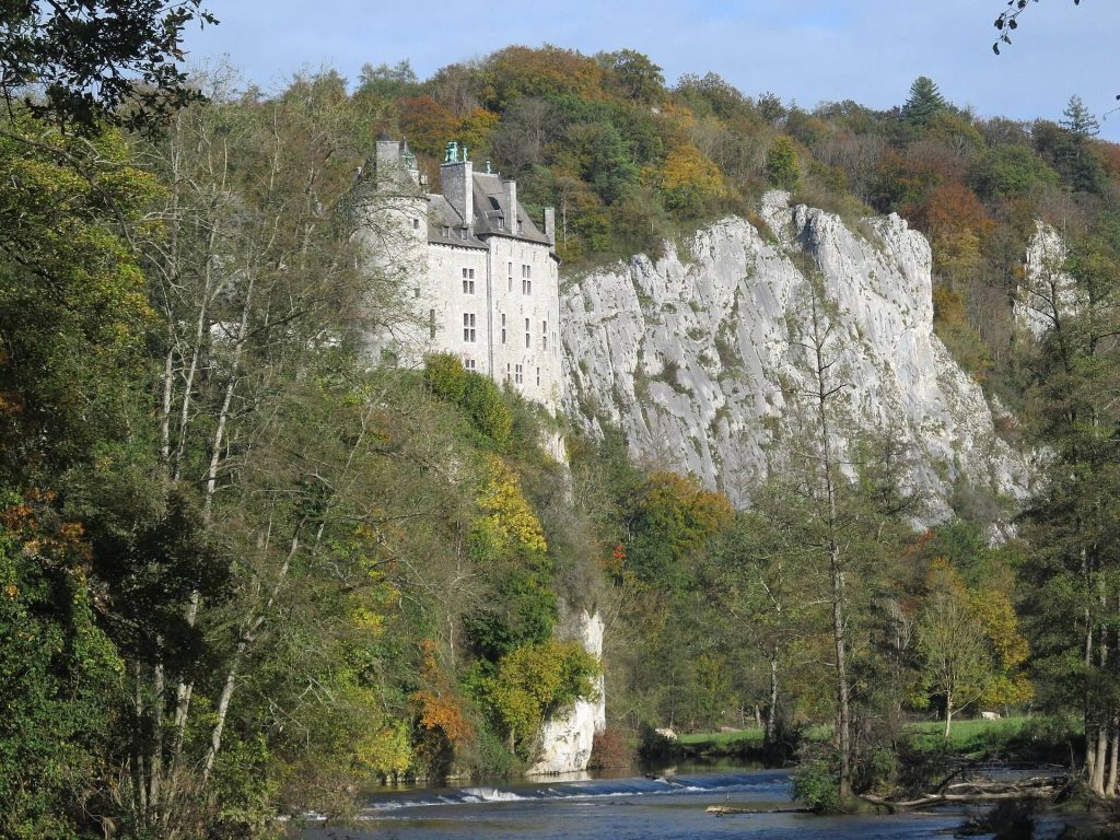 Walzin Castle: A Medieval Fortress and River Stronghold in Belgium 1 Walzin Castle