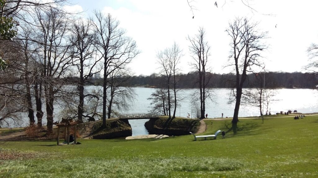Sophienholm: A Manor House and Exhibition Venue in Denmark 2 Sophienholm